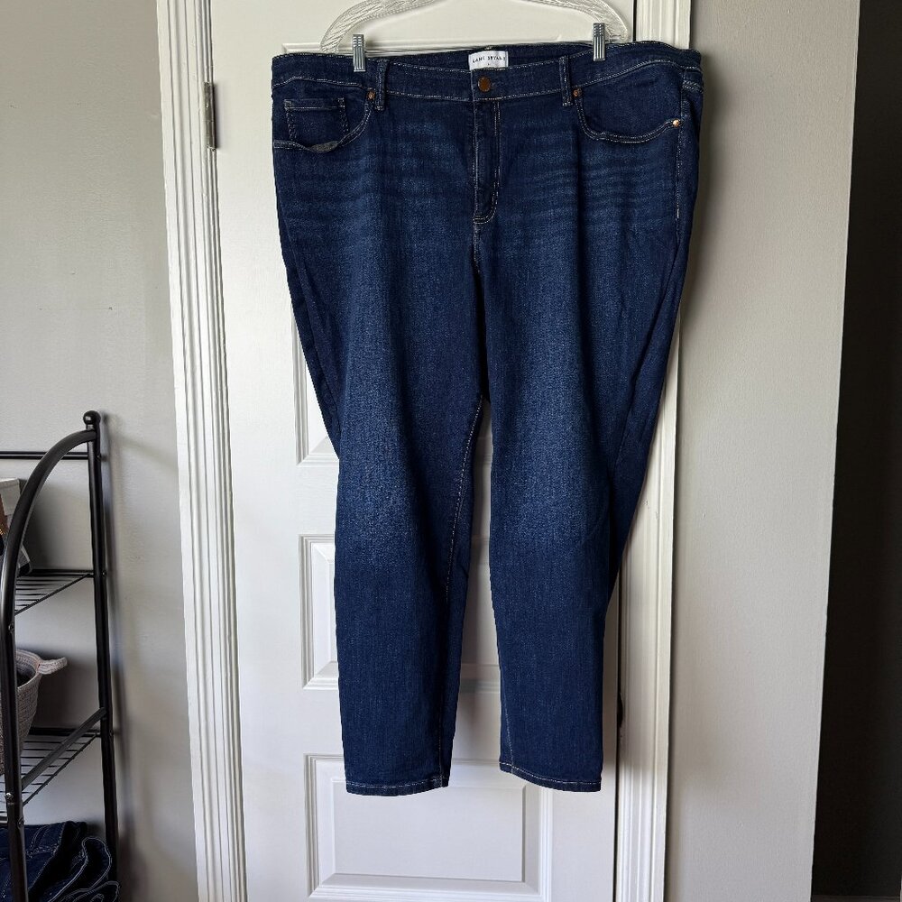 Mid-Rise Signature Fit in Skinny from Lane Bryant in Size 26